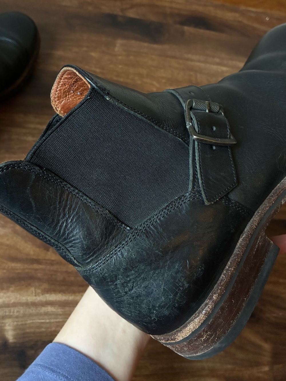 Men's Frye Wilson Engineer Chelsea Boots in Black (Size:7.5) - Picture 9 of 16